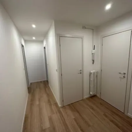 Due Parcheggi E Vicino Metro * Milan