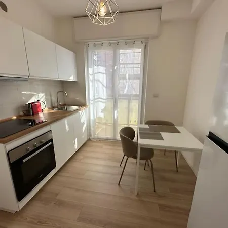 Apartment Due Parcheggi E Vicino Metro